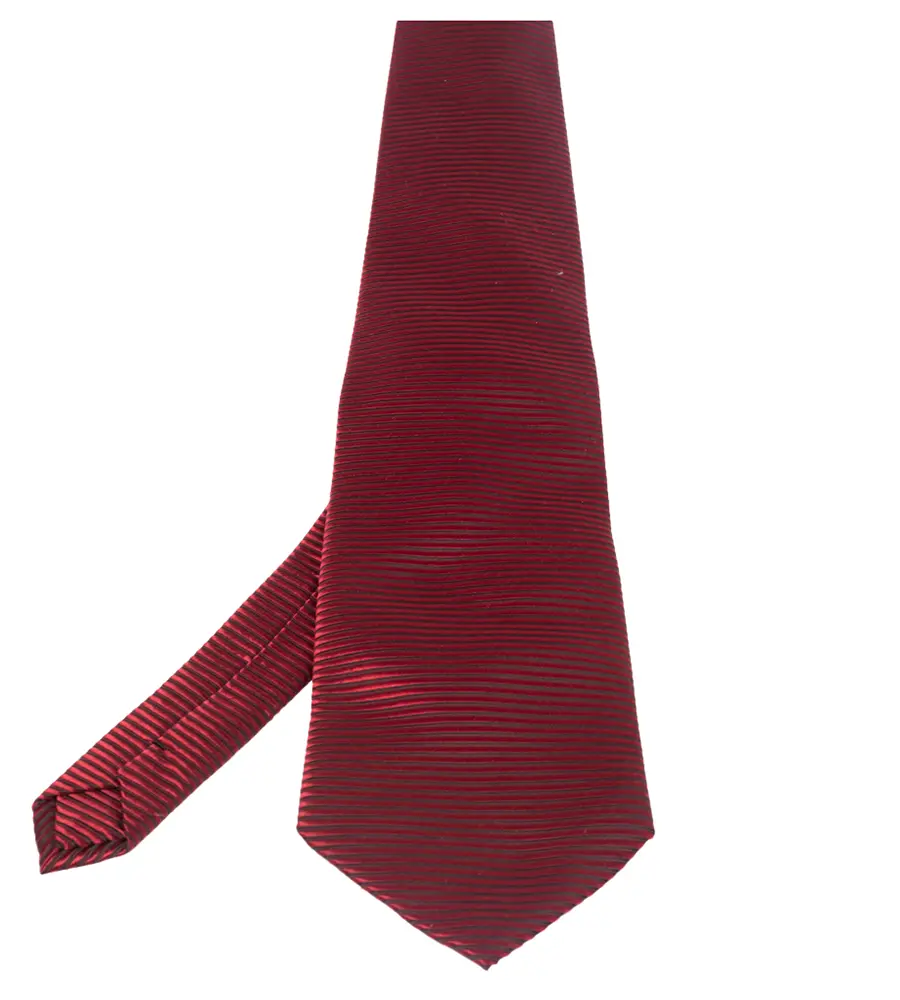 Giorgio Armani Vintage Red Striped Jacquard Silk Traditional Tie
