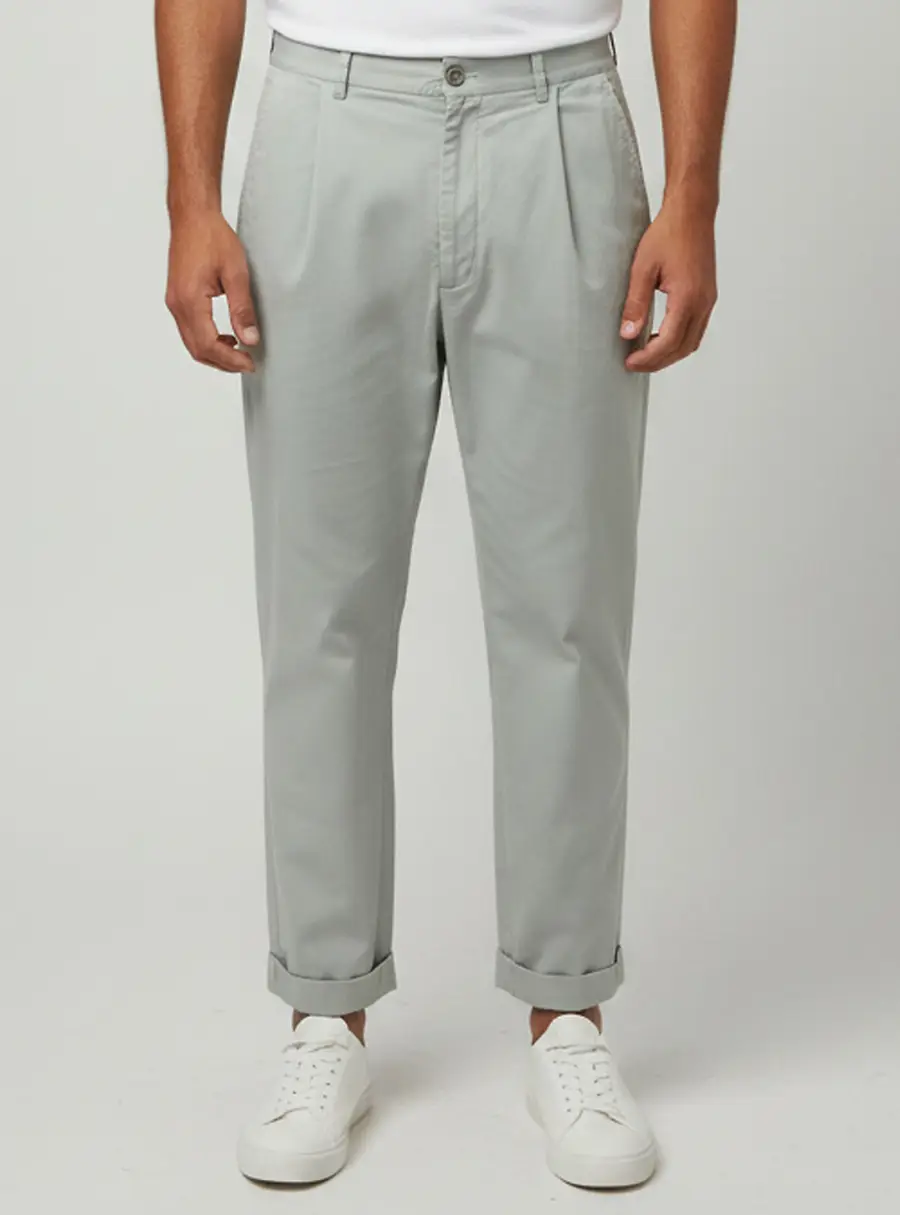 Giorgio Armani Sage Green Gabardine Pleated Cropped Trouser L