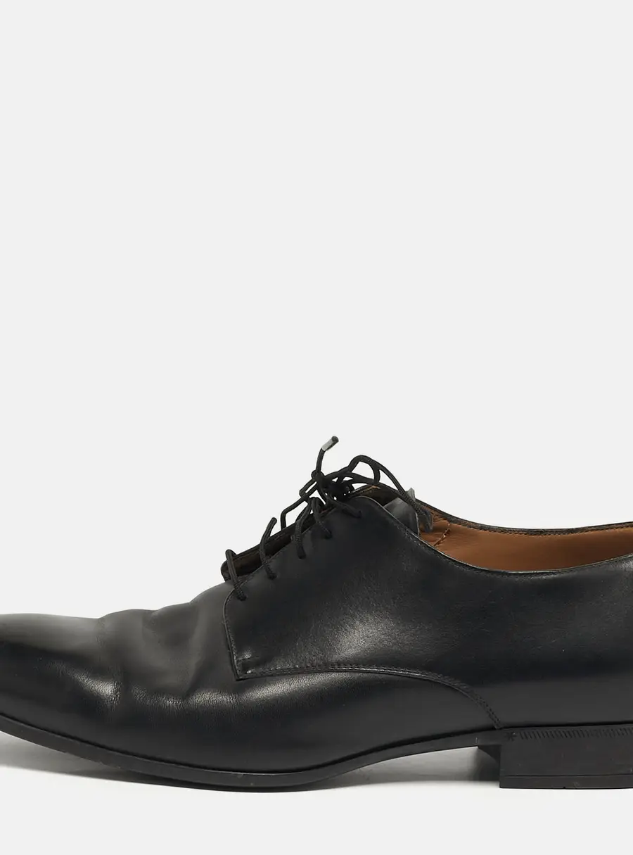Giorgio Armani Size 44 Black Leather Derby
