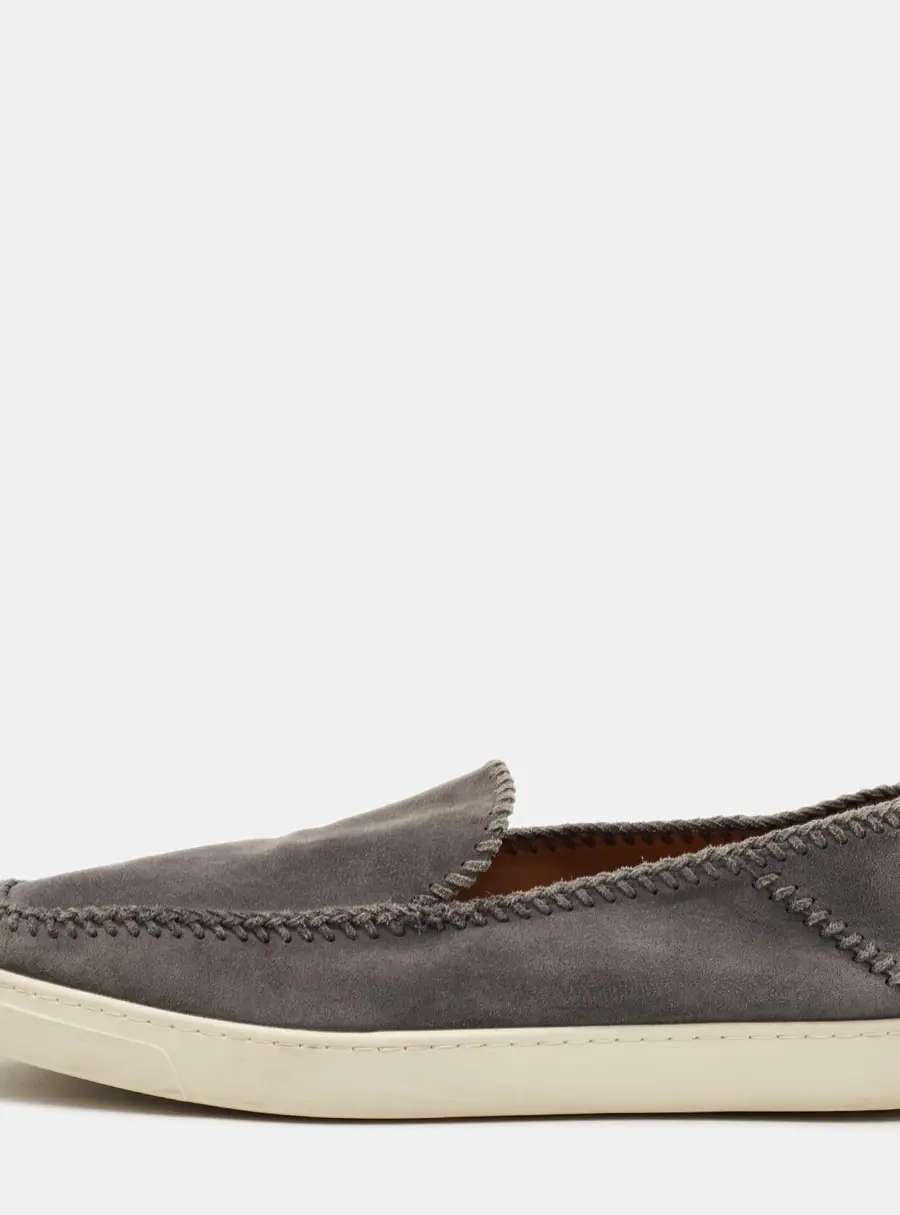 Giorgio Armani Intrecci Size 41.5 Grey Suede Braided Slip On Loafers