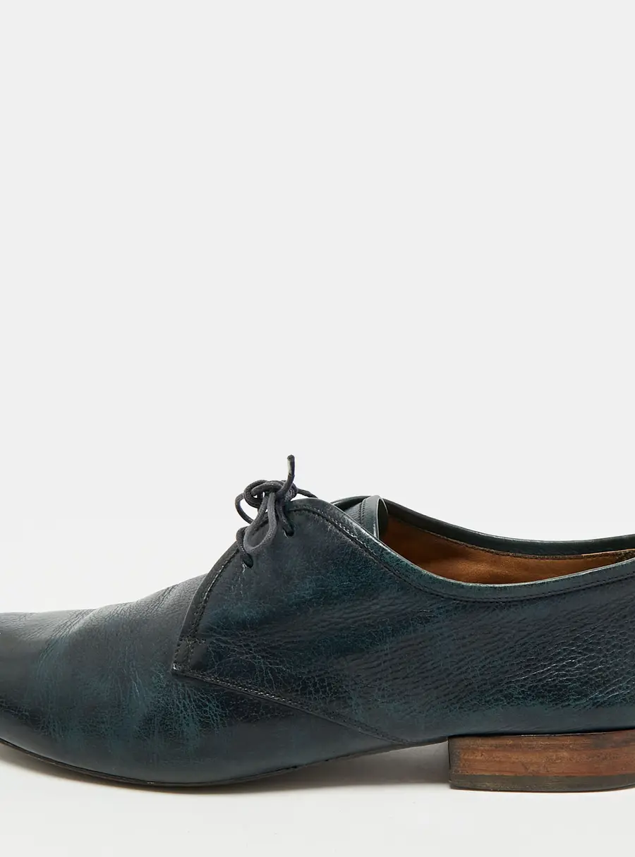 Giorgio Armani Size 42 Navy Blue Lace Up Leather Derby