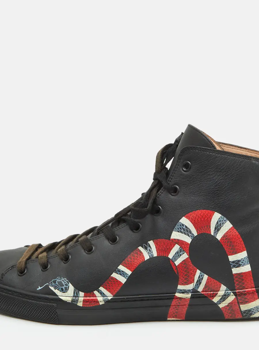 Gucci Size 45 Black Leather Kingsnake Print Lace Up High Top Sneakers