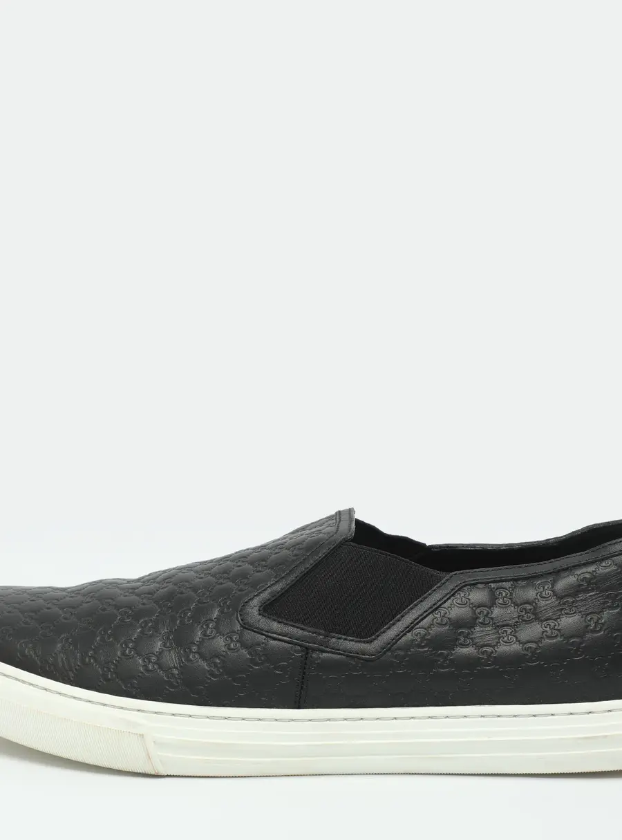 Gucci Size 46 Black Micro Guccissima Leather Slip-On Sneakers