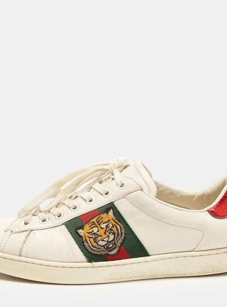 Gucci Ace Tiger Embroidered Size 42 White Leather Low Top Sneakers