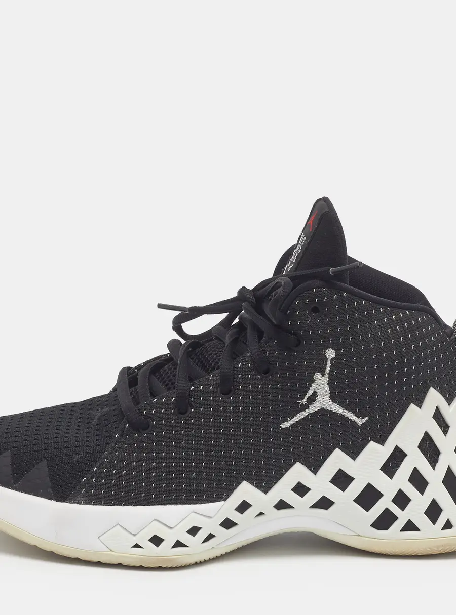Jordan jumpman Diamond Mid Size 41 Black/White Knit Fabric High Top Sneakers