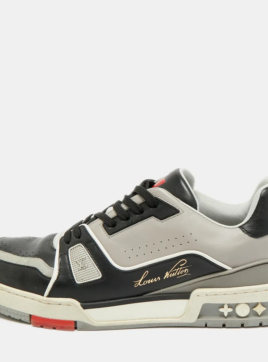 Louis Vuitton LV Trainer Size 41.5 GreyBlack Leather Lace Up Sneakers