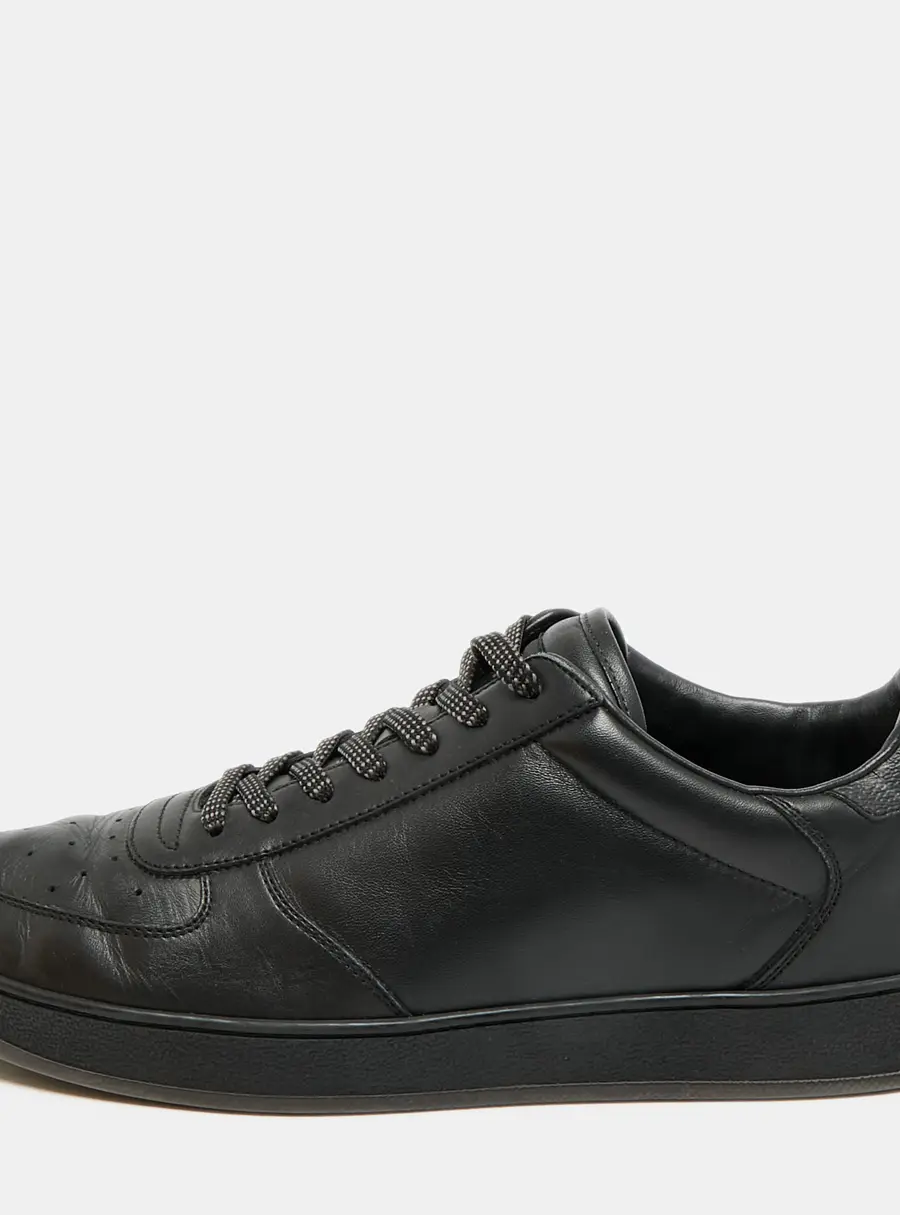 Louis Vuitton Rivoli Size 40 Black Leather Low Top Sneakers