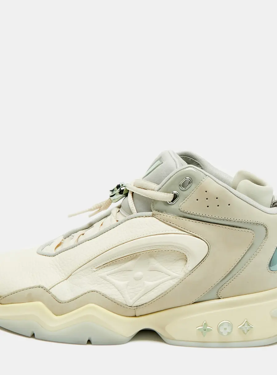 Louis Vuitton LV Trainer Size 41 Cream/Grey Leather and Nubuck High Top Sneakers
