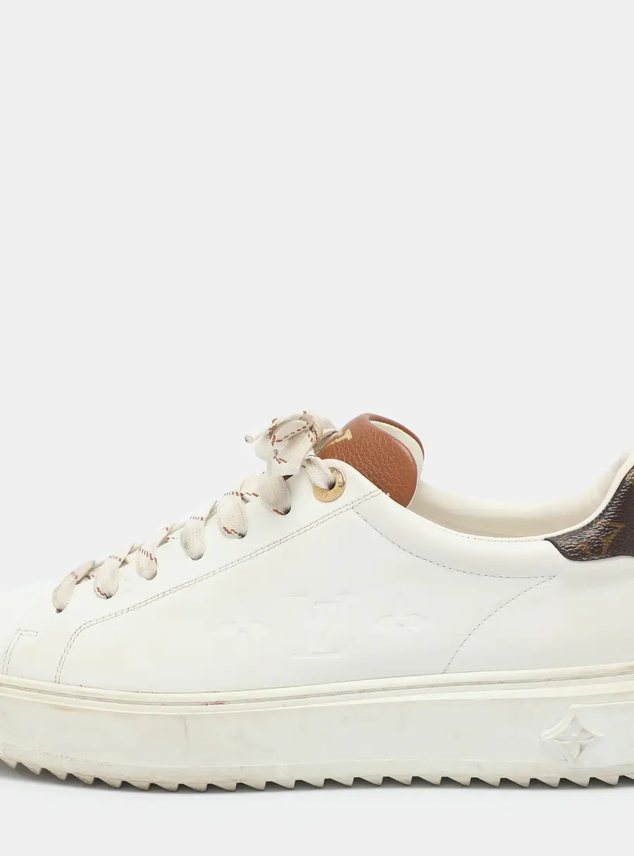 Louis Vuitton Time Out Size 41 White/Brown Leather And Monogram Canvas Sneakers w/ Charm