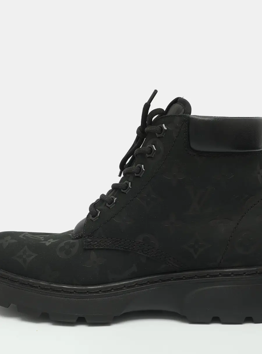 Louis Vuitton x NBA Bold Size 40 Black Nubuck Leather Ankle Length Boots