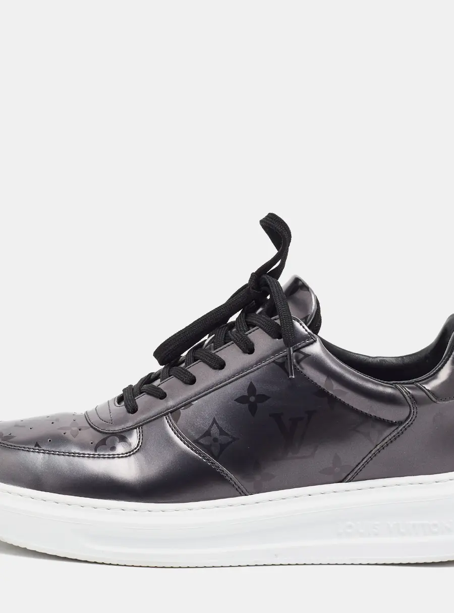 Louis Vuitton Beverly Hills Size 42.5 Metallic Grey Monogram Patent Leather Lace Up Sneakers