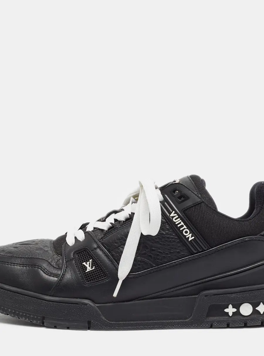 Louis Vuitton LV Trainer Size 43 Black Fabric and Leather Lace Up Sneakers