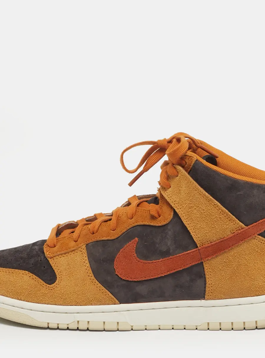 Nike Dunk HI Retro PRM Size 45 Brown/Grey Suede High Top Sneakers