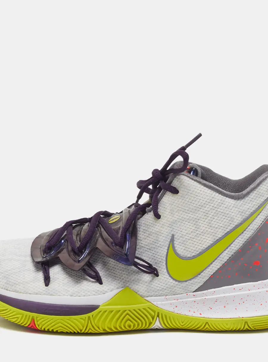 Nike Kyrie 5 Mamba Mentality Size 44.5 Multicolor Leather and Mesh High Top Sneakers