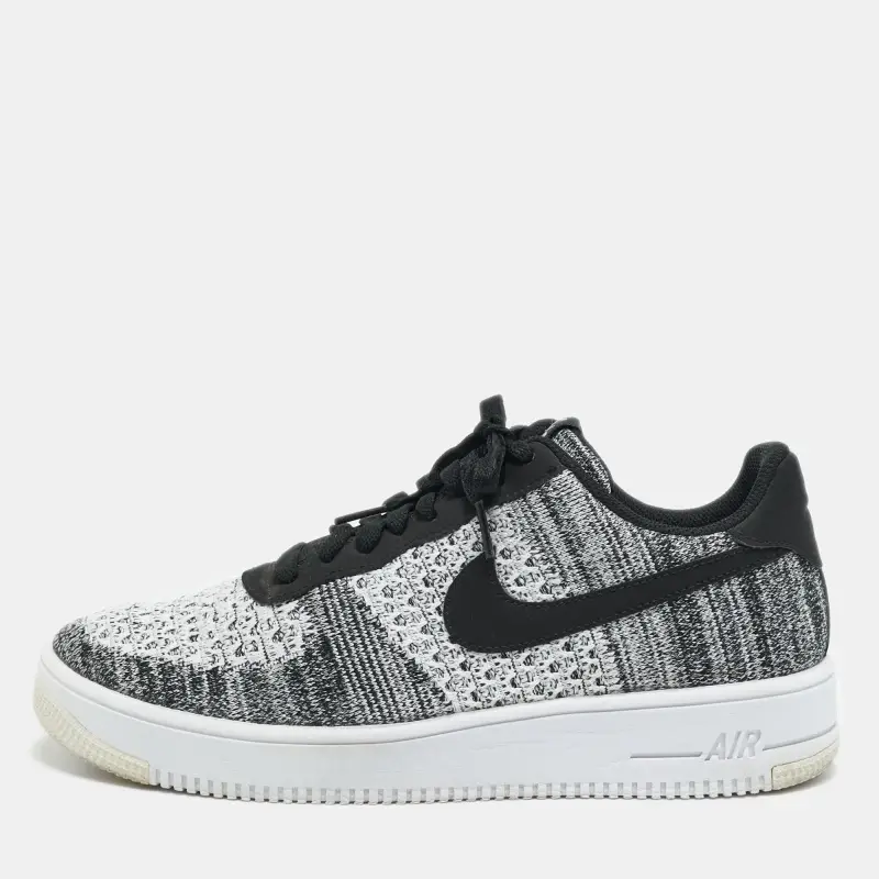 Nike Air Force 1 Flyknit 2 Black Pure Platinum Size 44 Black/White Knit Fabric Low Top Sneakers