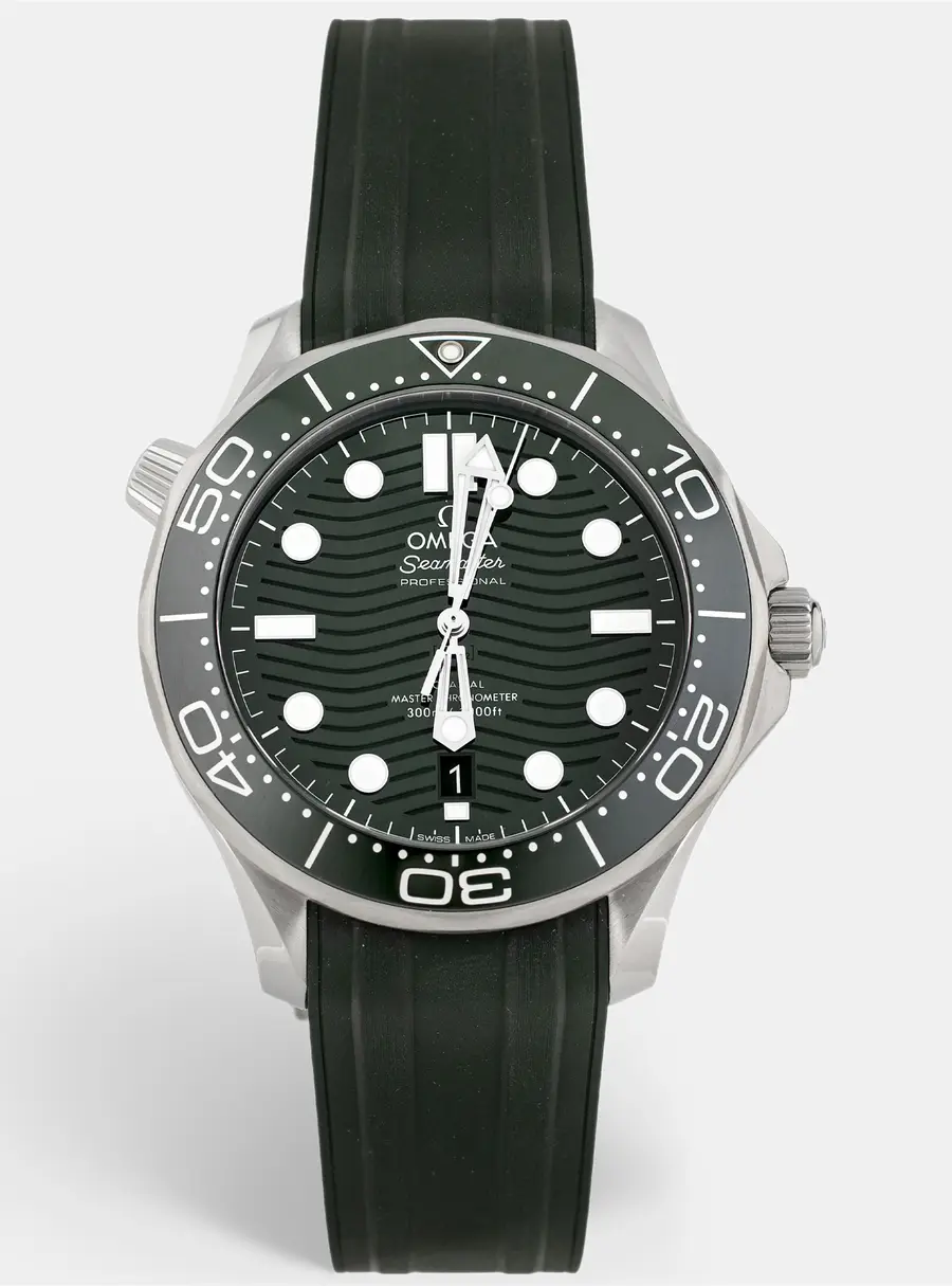 Omega Seamaster 300M 210.32.42.20.10.001 Green Dial Stainless Steel Rubber Men's Wristwatch 42 mm