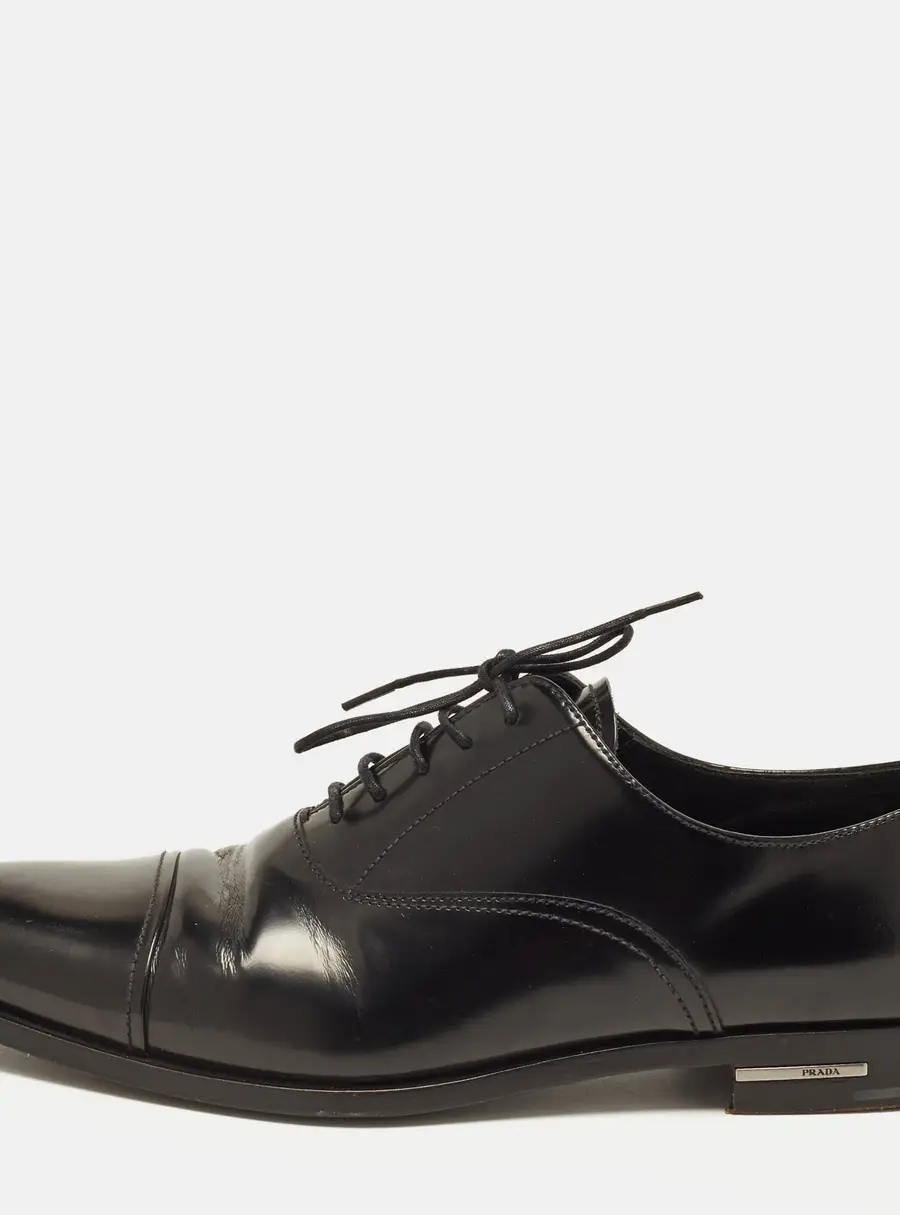 Prada Size 42 Black Leather Lace Up Oxfords