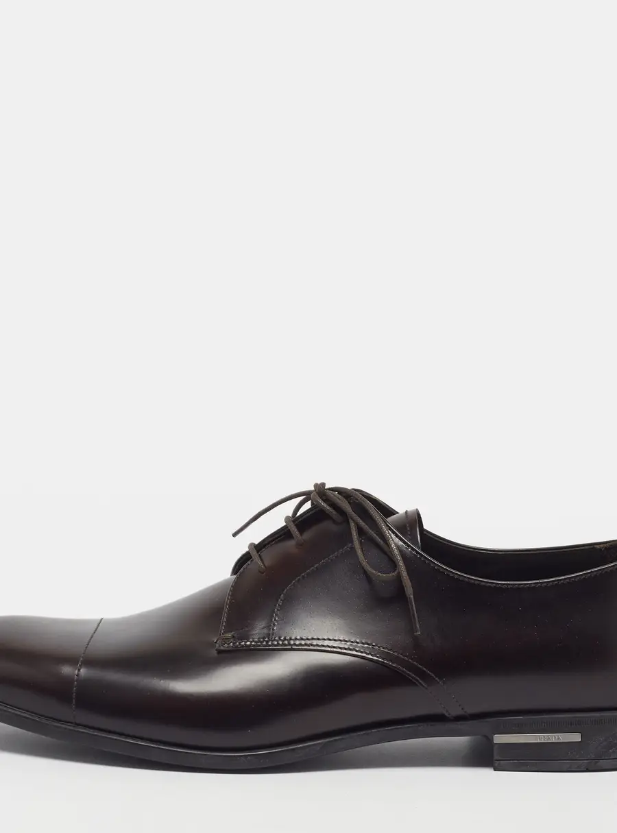 Prada Size 44 Brown Leather Classic Lace Up Derby