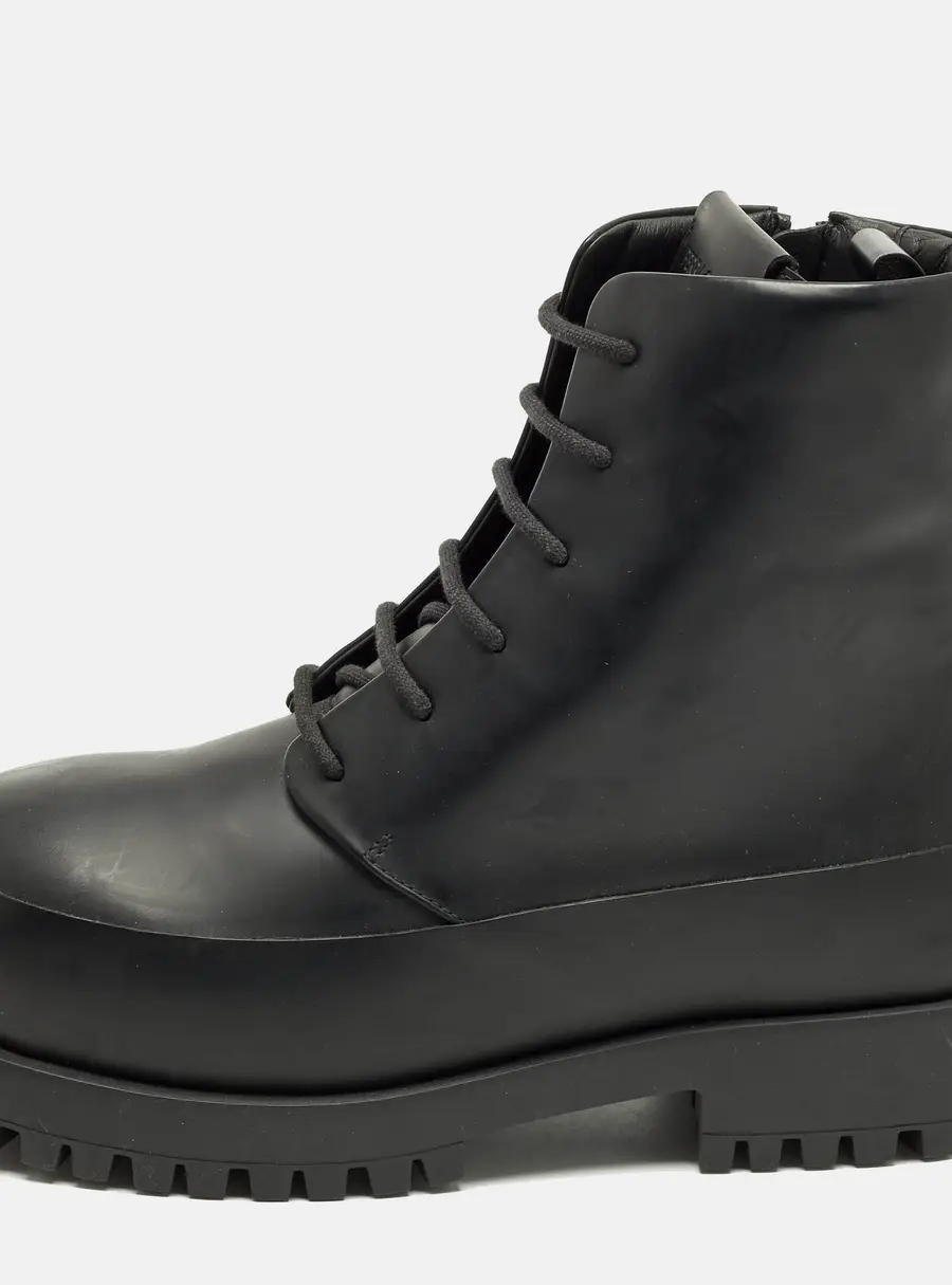 Salvatore Ferragamo Size 43 Black Fede Leather Combat Boots