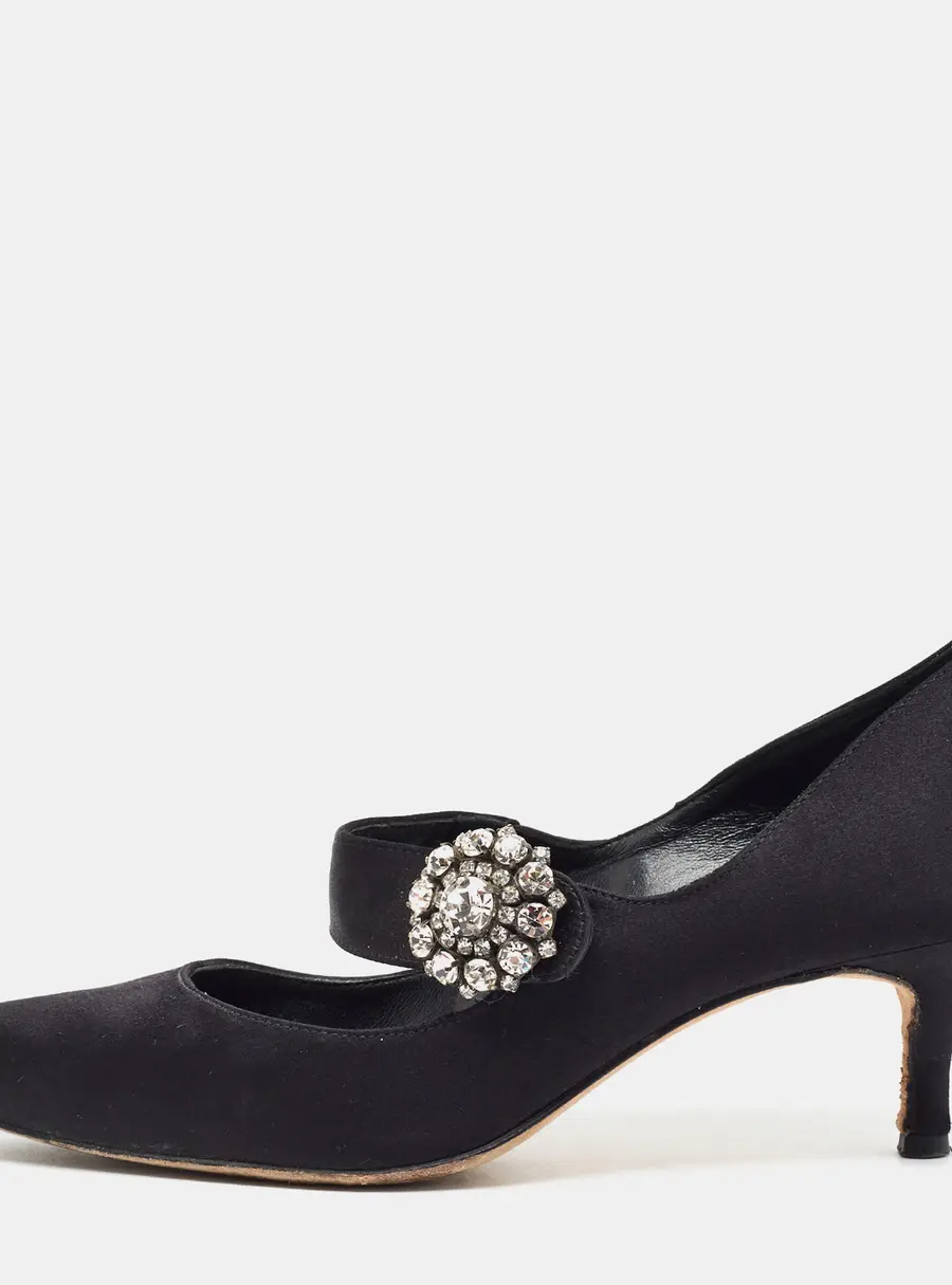 Manolo Blahnik Size 35 Black Satin Mary Jane Pumps