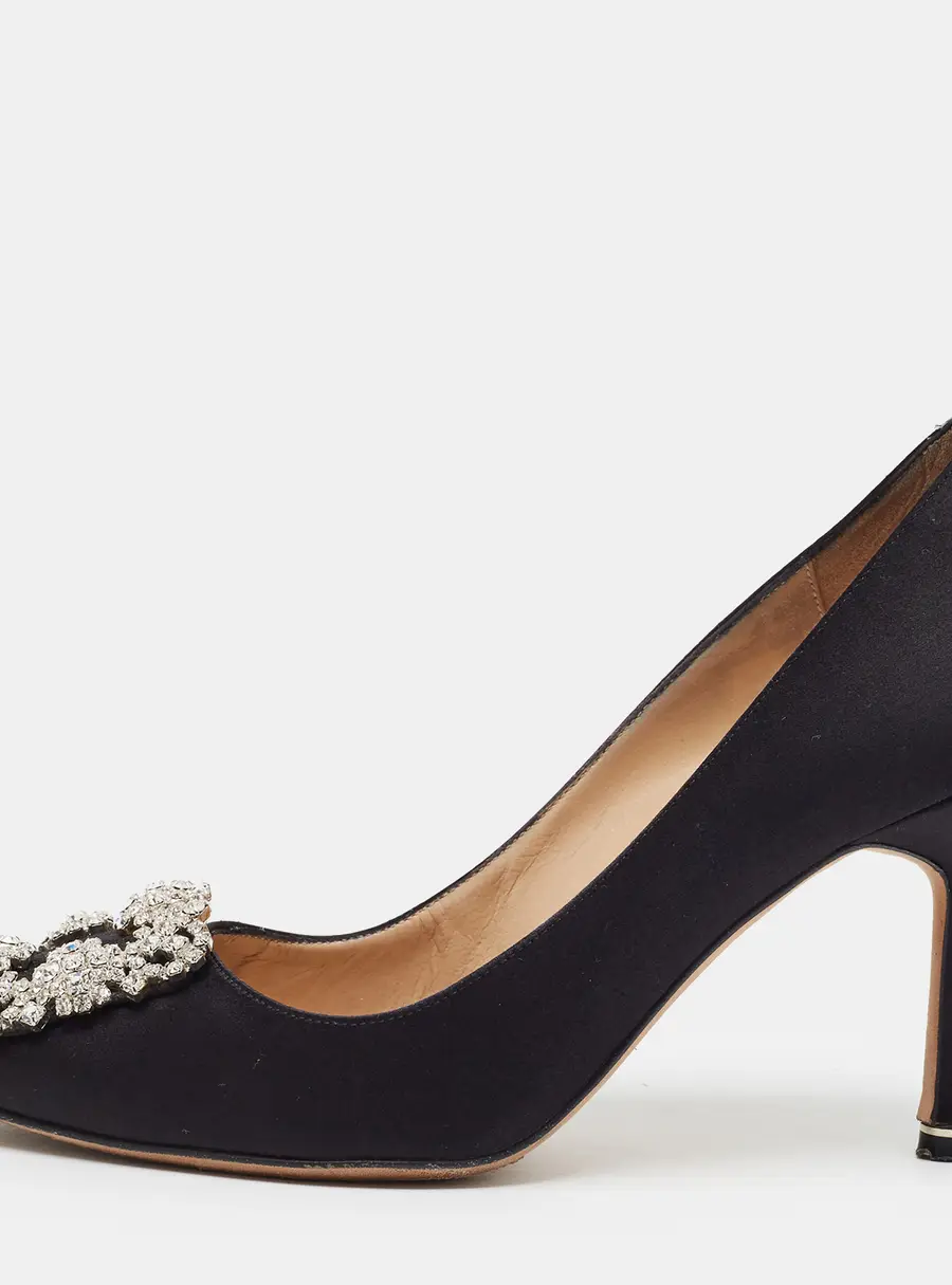 Manolo Blahnik Hangisi Size 36.5 Black Satin Pumps