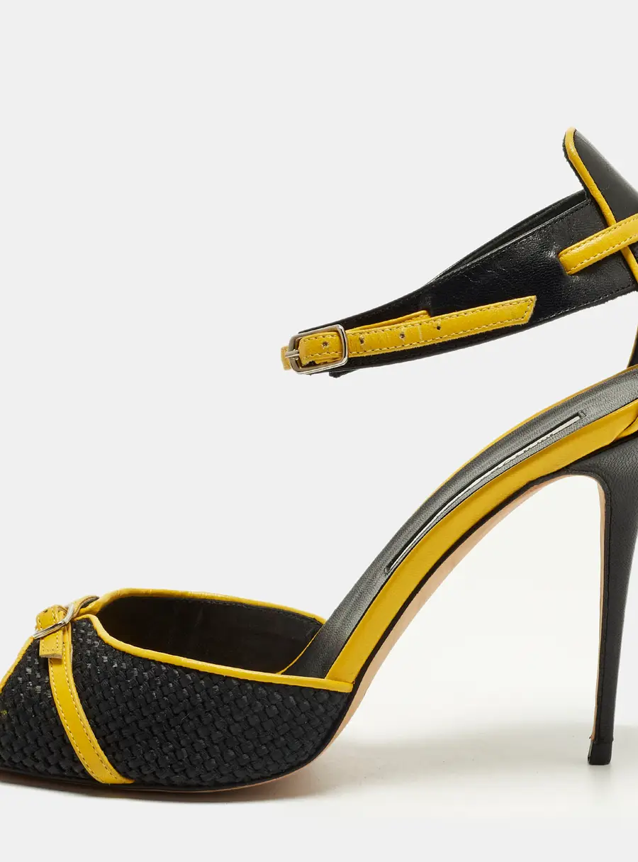 Manolo Blahnik Size 38 Black/Yellow Woven Fabric and Leather Ankle Strap Sandals