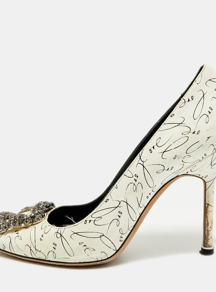 Manolo Blahnik Hangisi Size 37 White Leather Love Graffiti Print Pumps