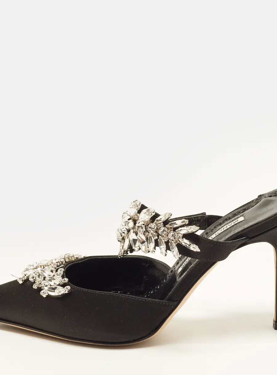 Manolo Blahnik Lurum Size 37 Black Satin Crystal-Embellished Mules