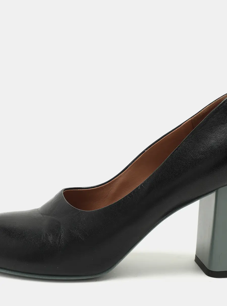 Marni Black Leather Round Toe Block Heel Pumps Size 39.5