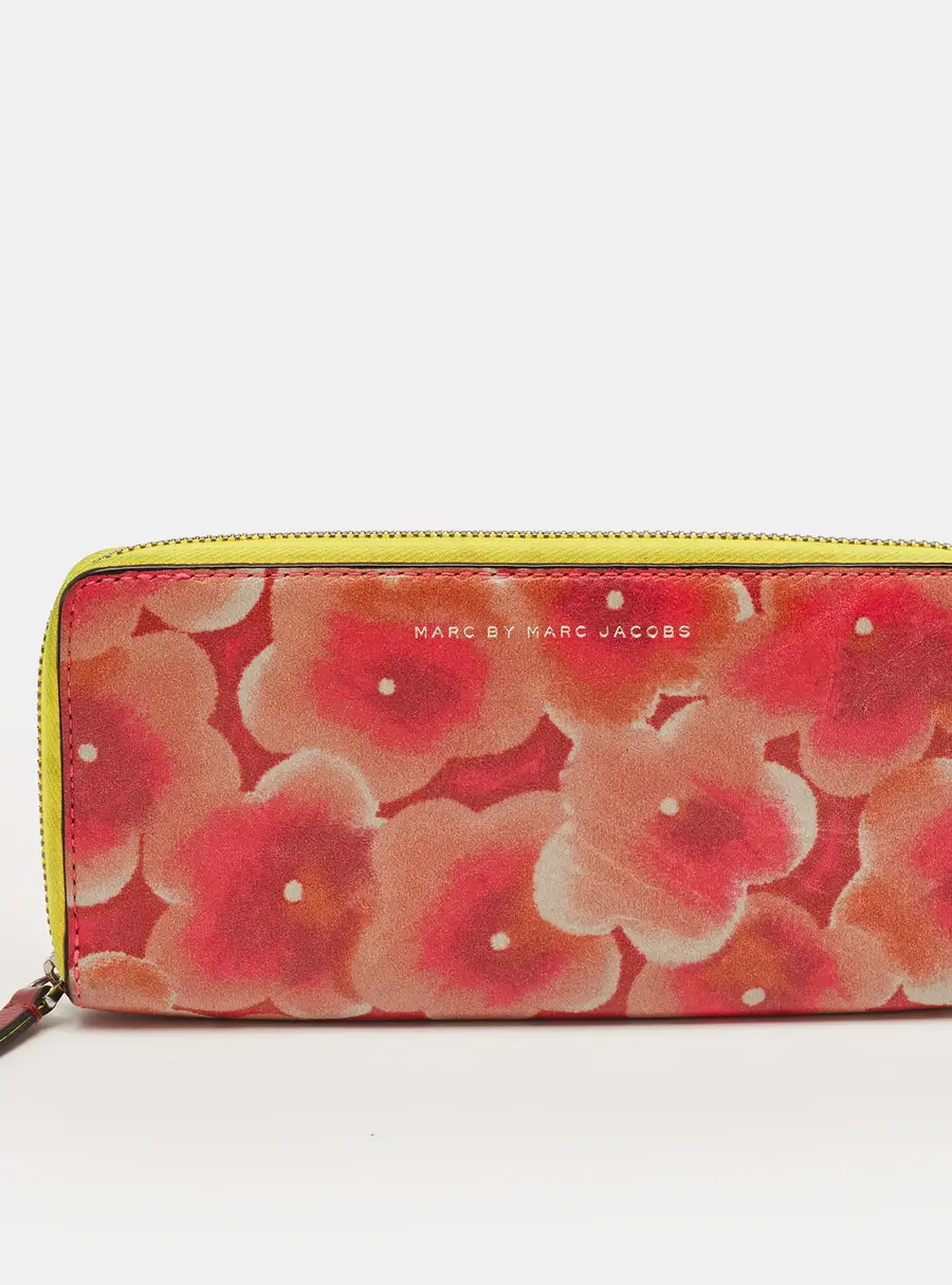 Marc by Marc Jacobs Zip Multicolor Floral Print Leather Continental Wallet
