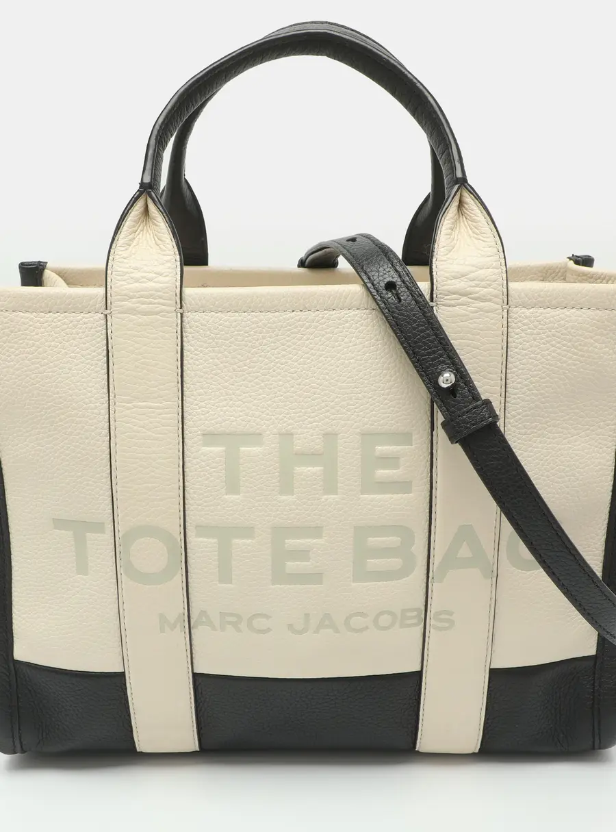 Marc Jacobs The Tote Light Beige/Black Leather Tote