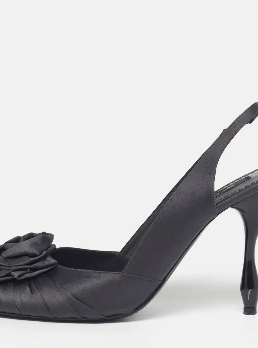 Marc Jacobs Size 39 Navy Blue Satin Flower Slingback Pumps