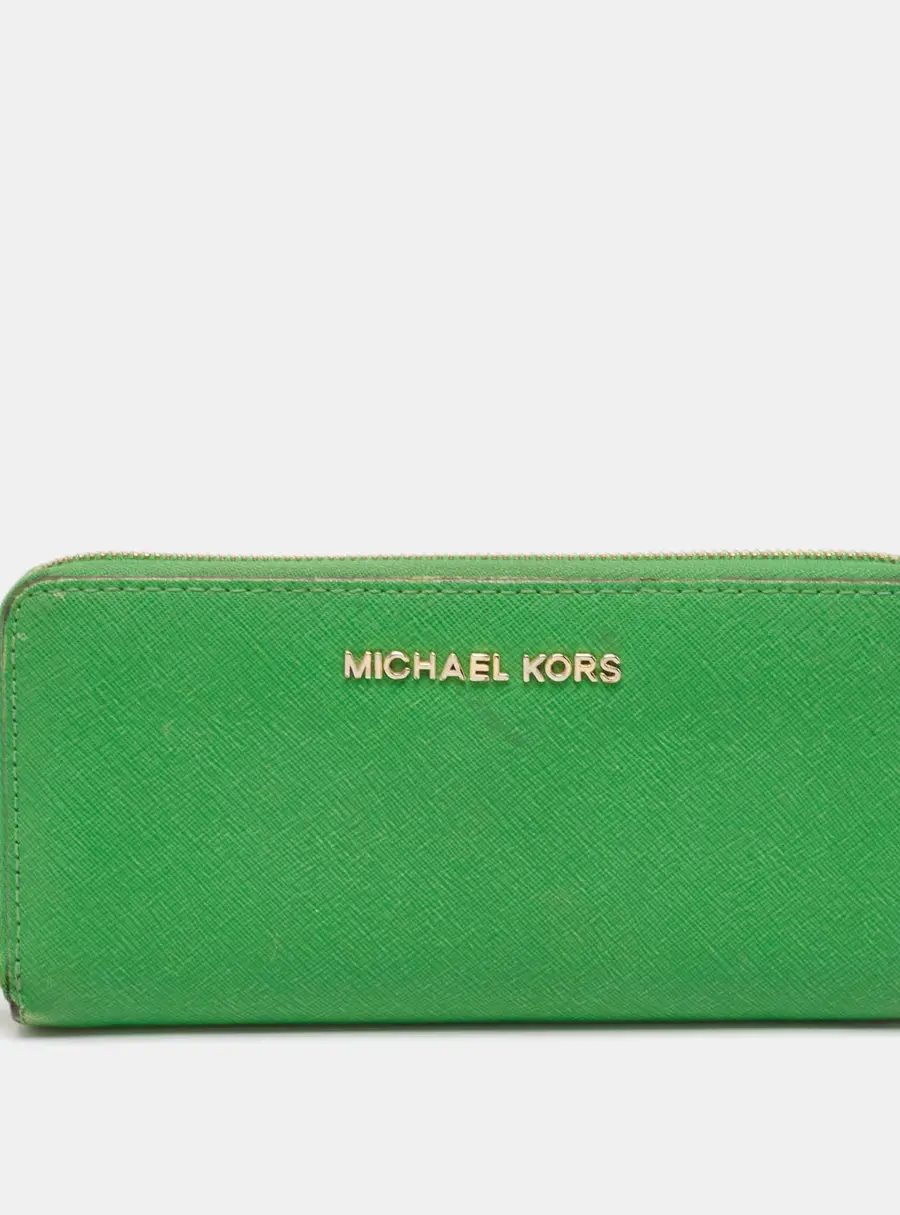 Michael Kors Green Leather Jet Set Zip Around Wallet