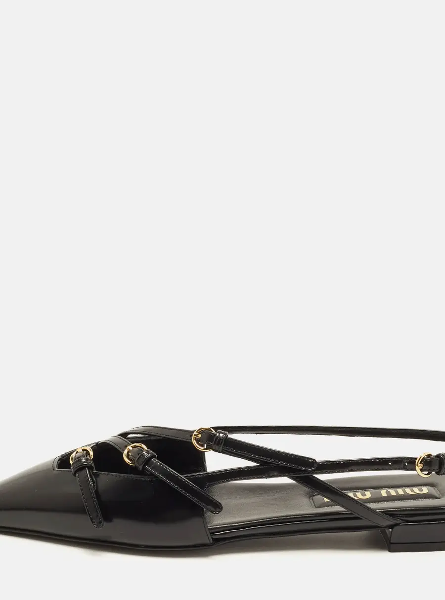 Miu Miu Size 38 Black Leather Buckle Detail Slingback Flats