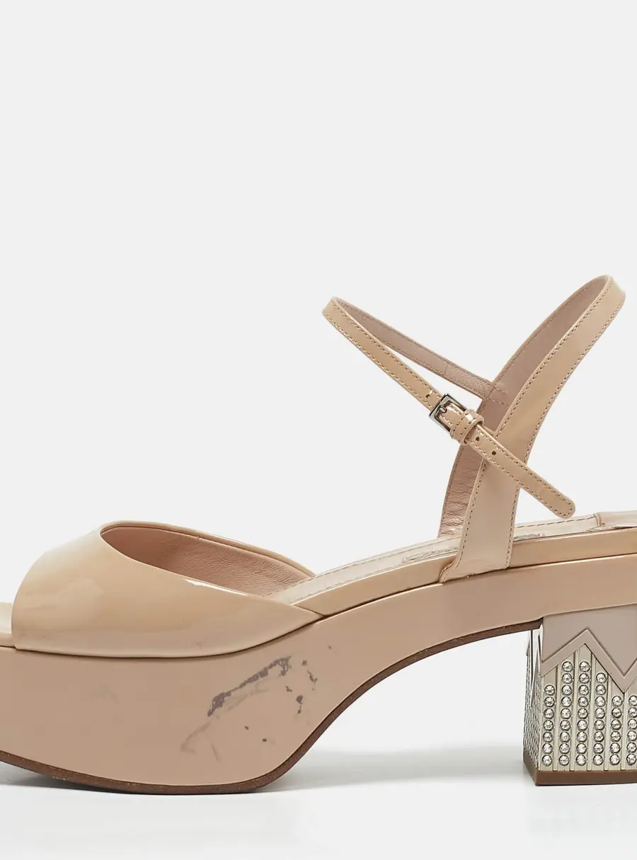 Miu Miu Size 38 Beige Patent Leather Ankle Strap Sandals