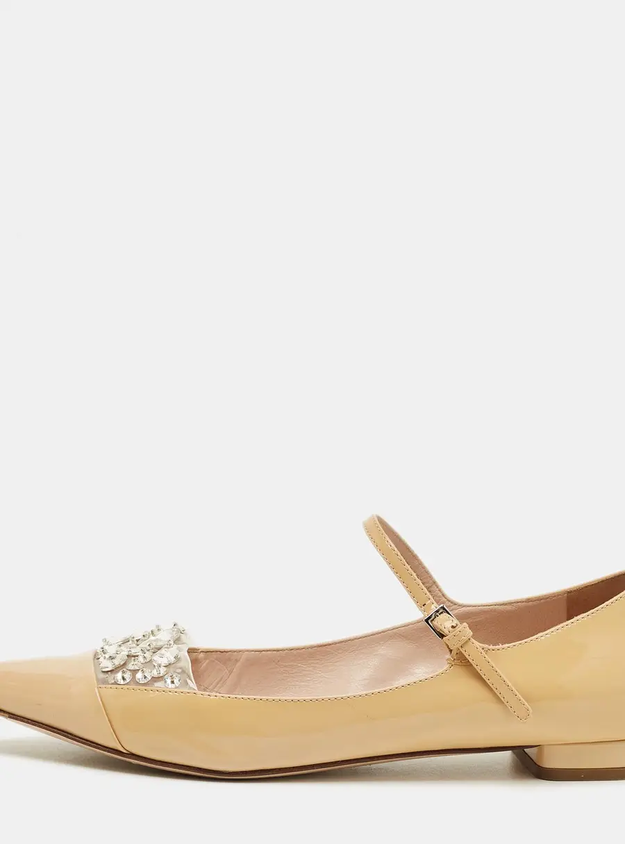 Miu Miu Size 36 Beige Patent Leather Ballet Flats