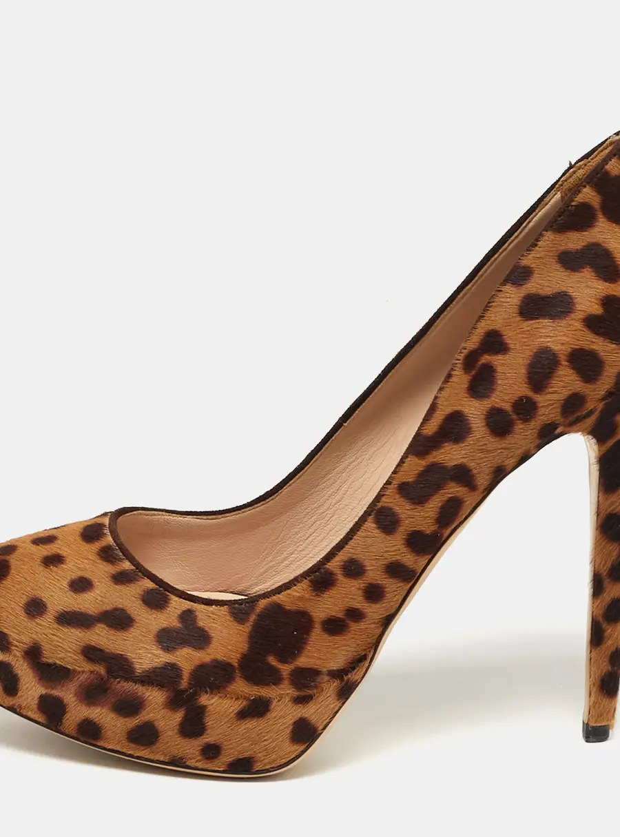 Miu Miu Size 41 Brown/Beige Leopard Print  Calf Hair Platform Pumps