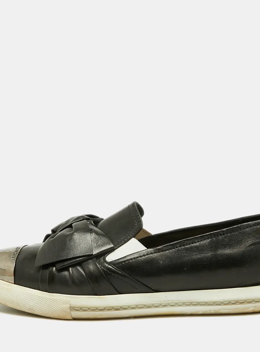 Miu Miu Knot Bow Size 39 Black Leather and Metal Cap Toe Slip On Sneakers