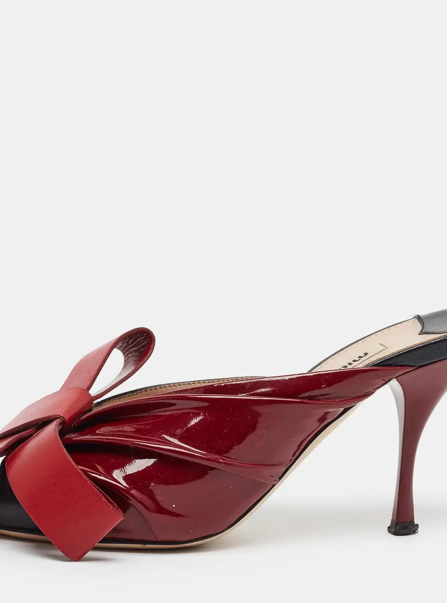 Miu Miu Size 36.5 Burgundy Leather and Patent Leather Bow Mules