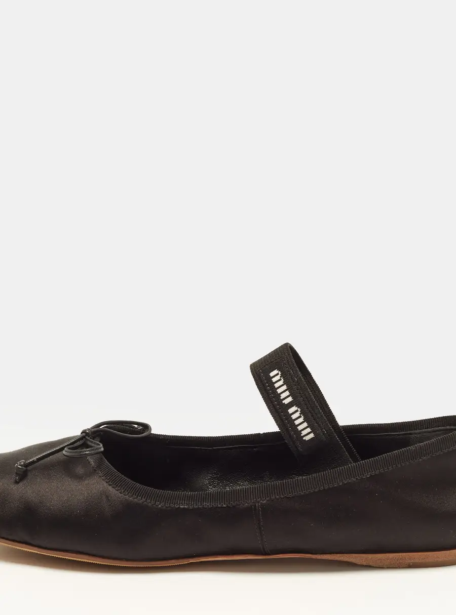 Miu Miu Size 39.5 Black Satin Ballet Flats