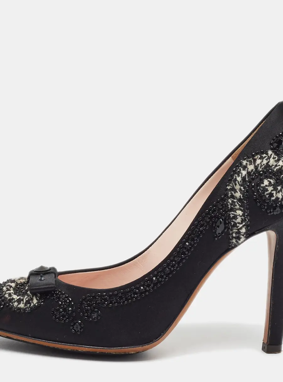 Moschino Size 37 Black Satin Embellished Pumps