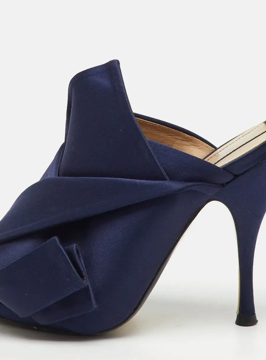 N&deg;21 Navy Blue Satin Crystal Embellishment Raso Knot Mules Size 36