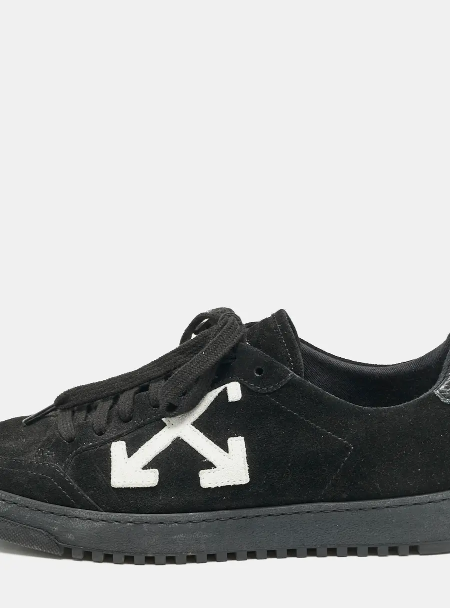 Off-White Black Suede 2.0 Low Top Sneakers Size 39