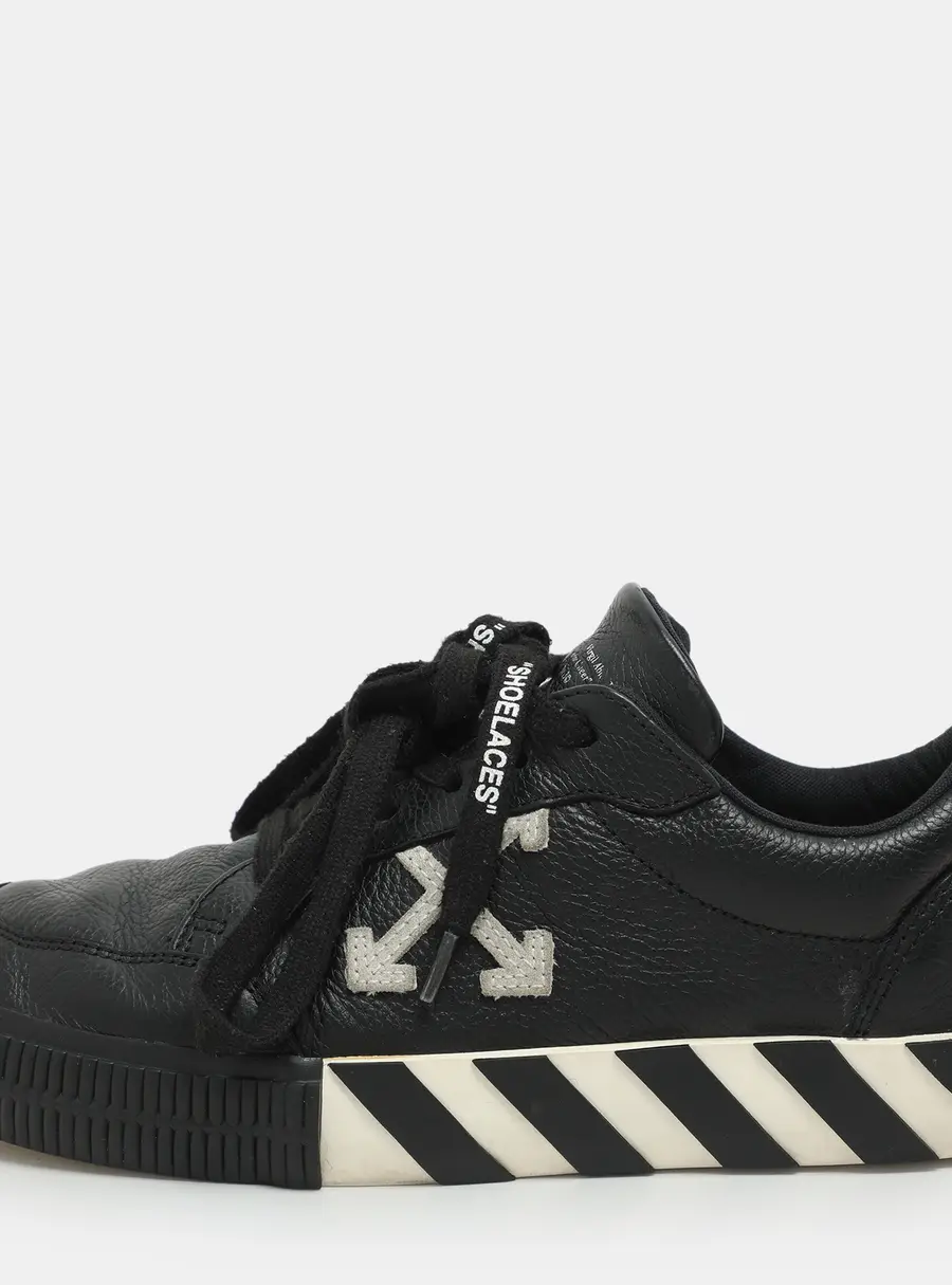 Off-White Black Leather Vulcanized Low Top Sneakers Size 37