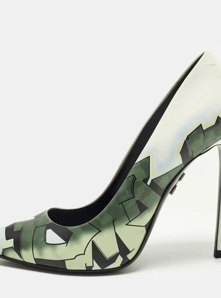 Off-White Size 39 White/Green Printed Leather Pointed Toe Pumps