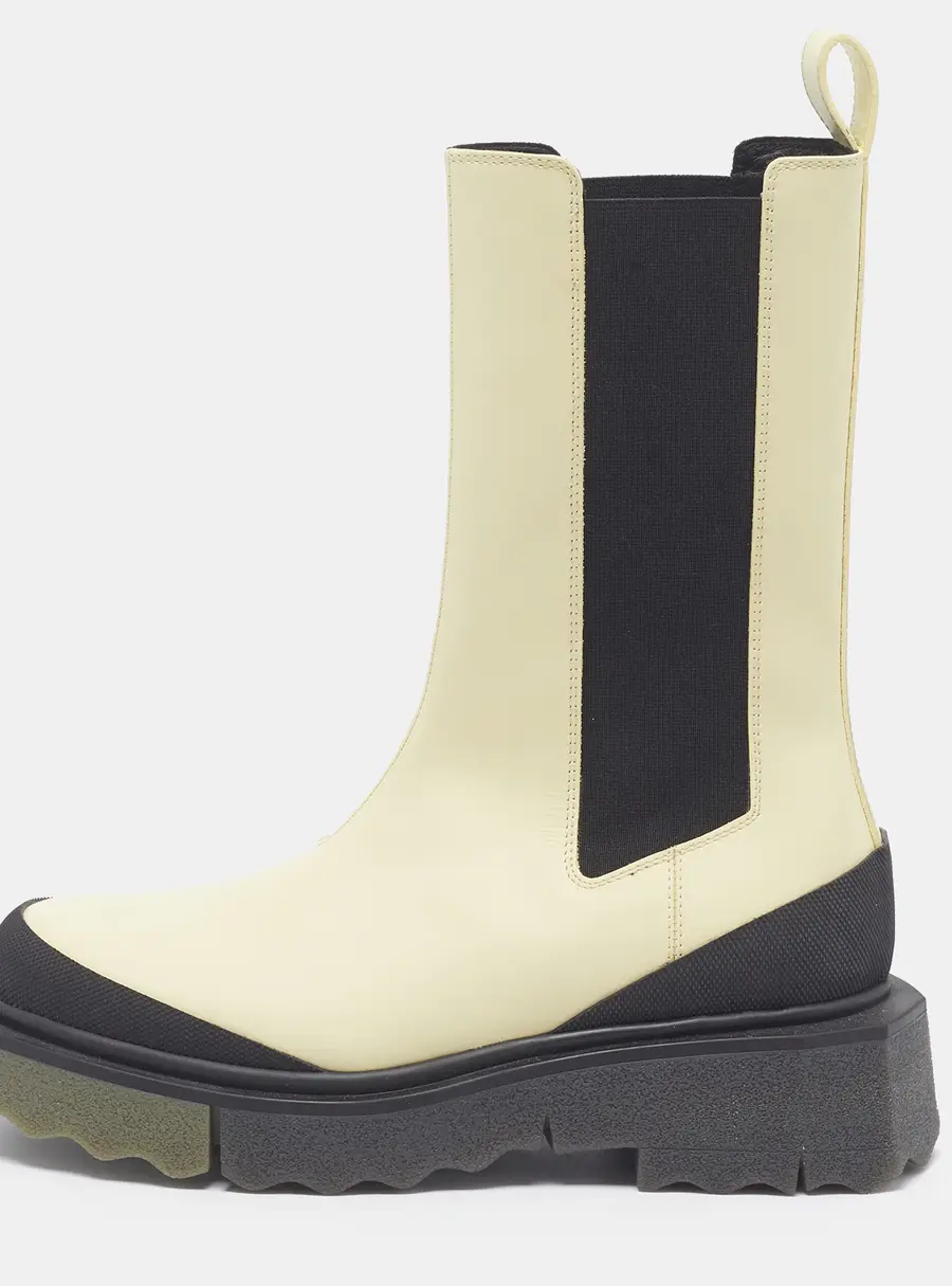 Off-White Sponge Size 37 Cream Leather Chelsea Boots