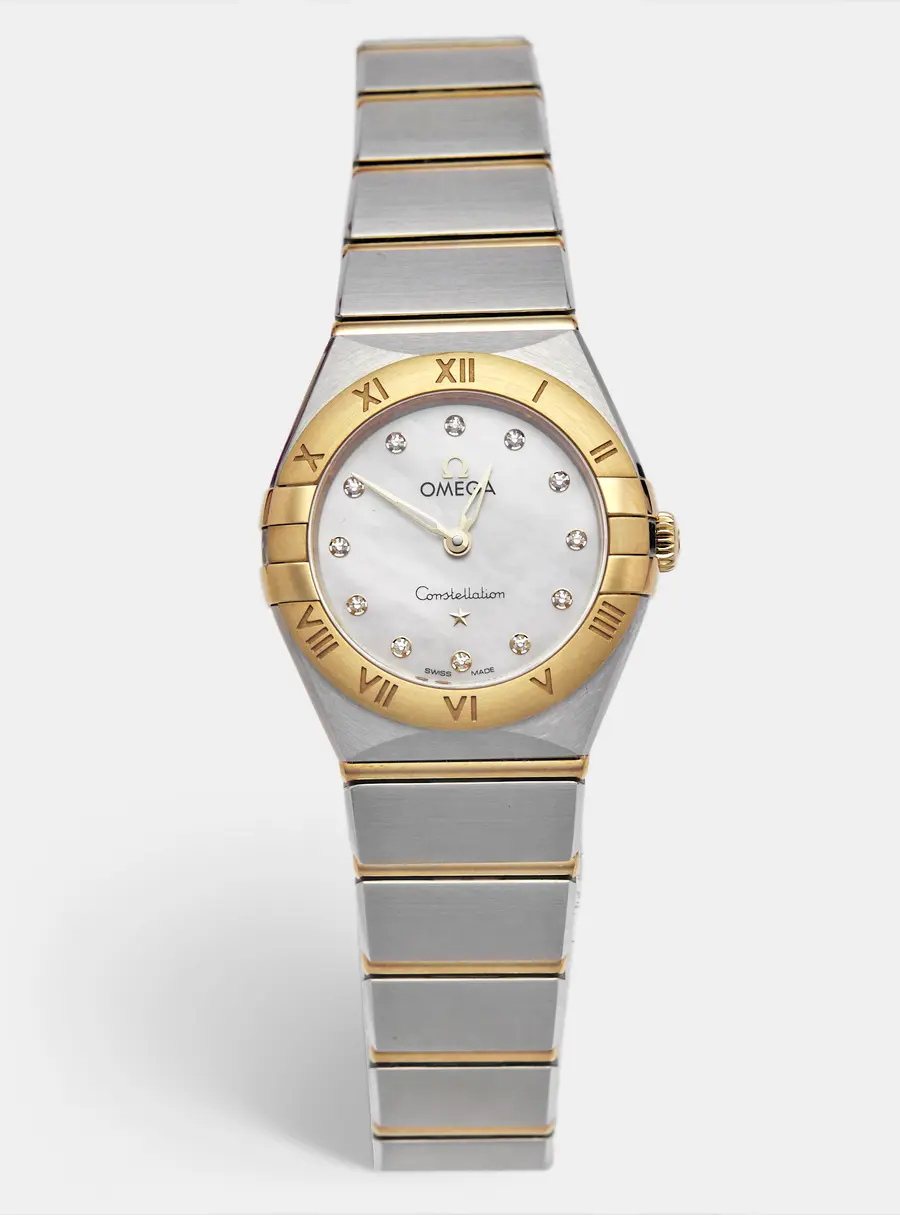 Omega Constellation Manhattan 131.20.25.60.55.002 Mother of Pearl Diamond Dial 18k Yellow Gold Stainless Steel Women's Wristwatch 25 mm