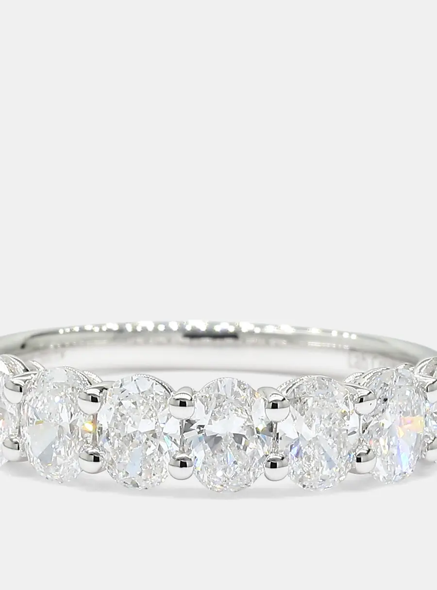 1.50 cts Oval Lab Grown Diamonds 14K White Gold 7 Stone Wedding Band EU 54.5