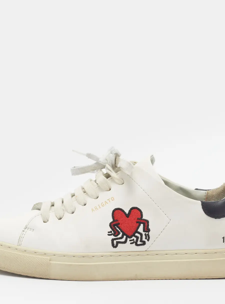 Axel Arigato x Keith Haring Clean 90 Size 39 White/Black Leather Low Top Sneakers