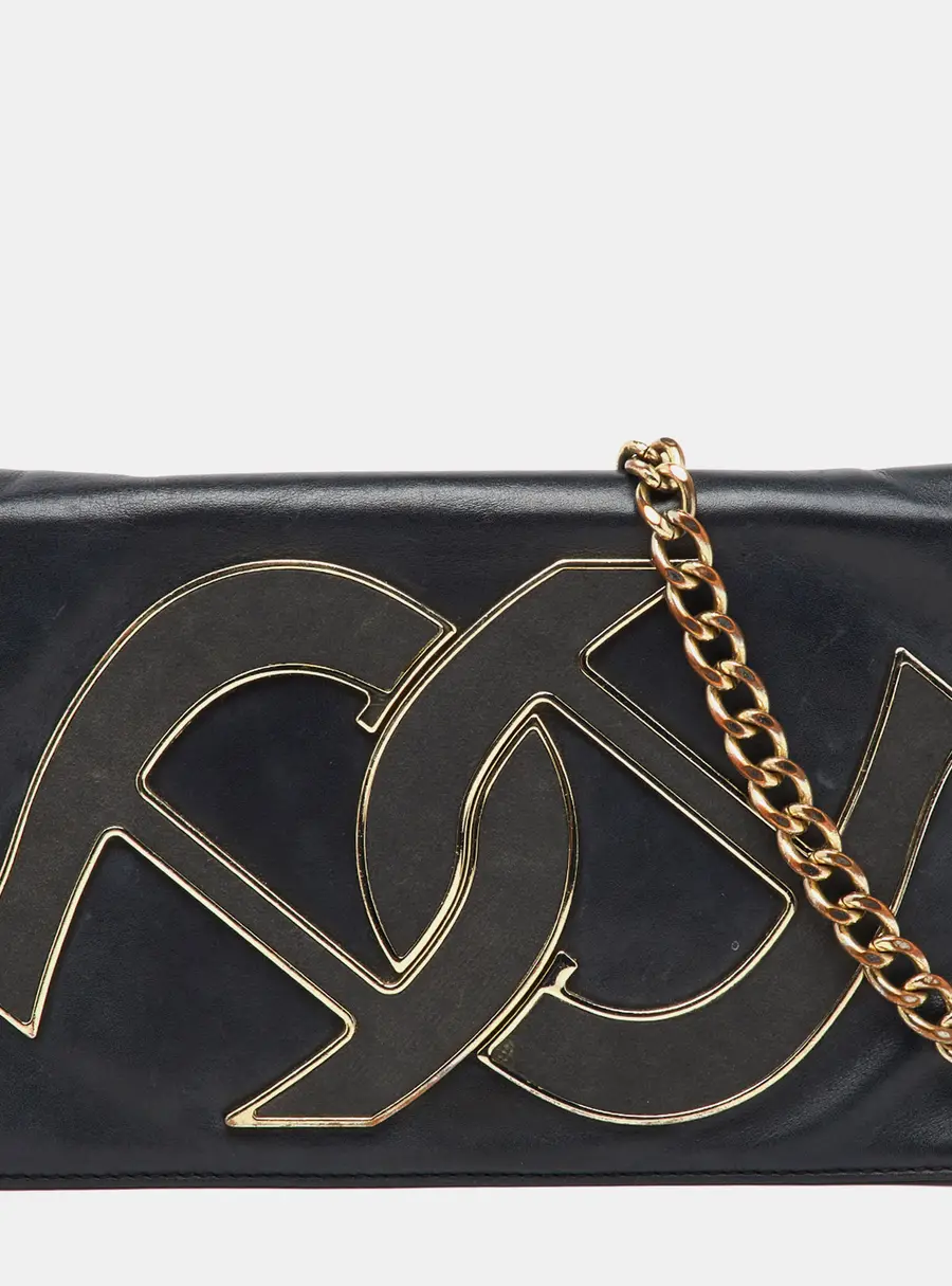 Aigner Black Leather Logo Flap Chain Shoulder Bag